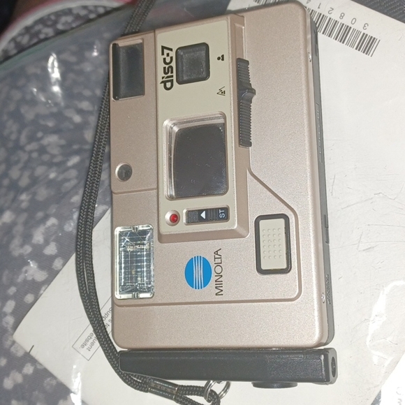Vintage Minolta Disc Camera - Disc-7 - Picture 1 of 7